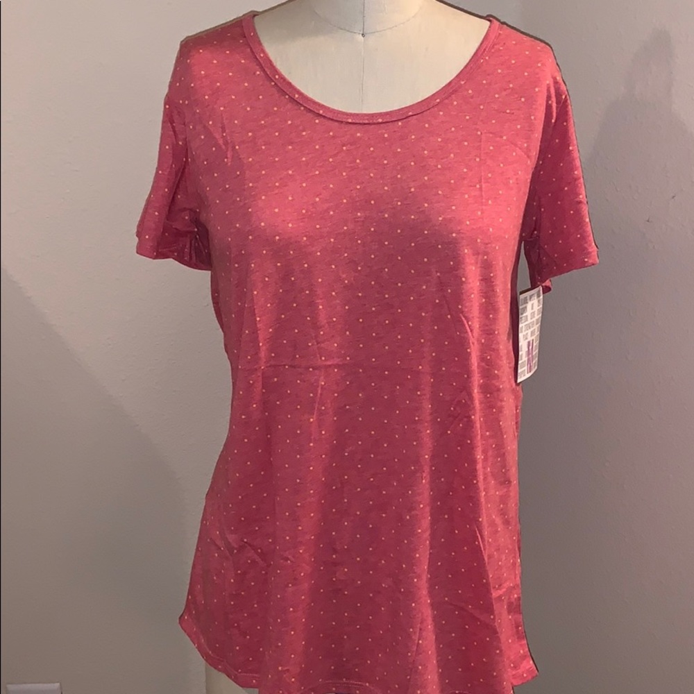 Lularoe Classic Tee - M